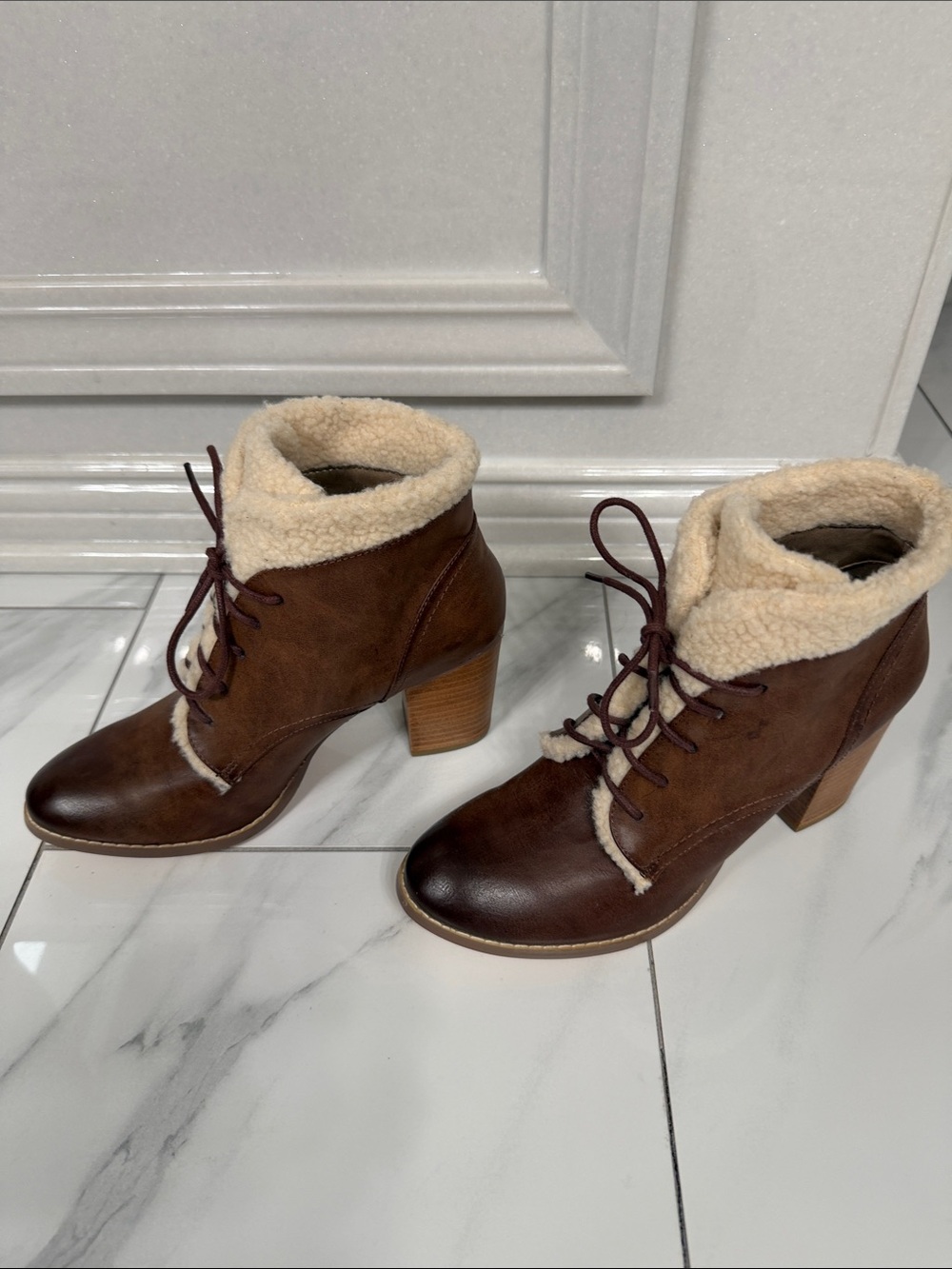 Brown Faux-Shearling Lace-Up Block Heel Ankle Boots never been worn